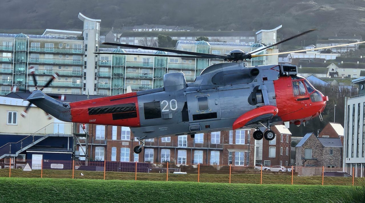 The Regeneration of ZA 137 | Helicopter Maintenance Work